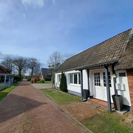 Duemmerliebe Mit Garten, 10 Min. Fusslaeufig Zum See Hüde Exterior foto